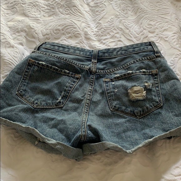 J brand distressed jean short - Picture 2 of 5